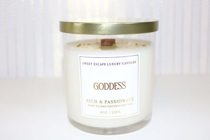 Goddess candle by Sweet Escape Luxury Candles featuring a unique scent blend of green linen with a fresh, exotic twist. Perfect for a subtle, year-round summery aroma.